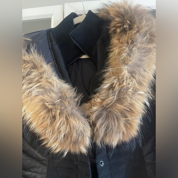 DANIER Down Winter Coat with Leather and Fur details - Picture 3 of 8